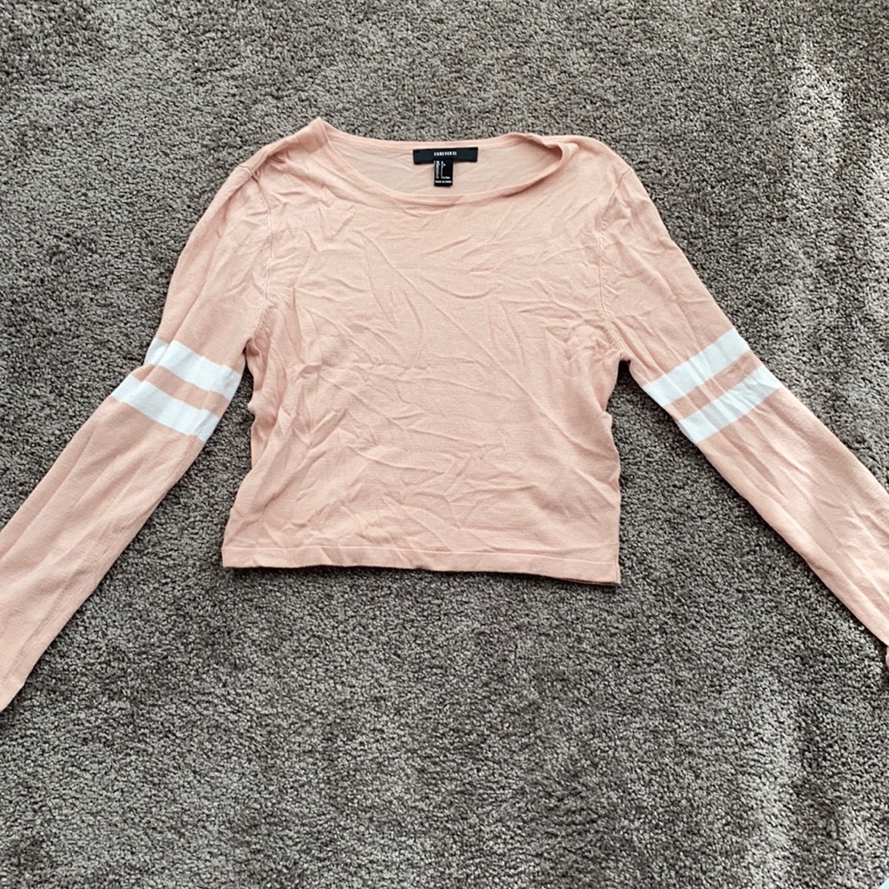 Light pink crop top sweater